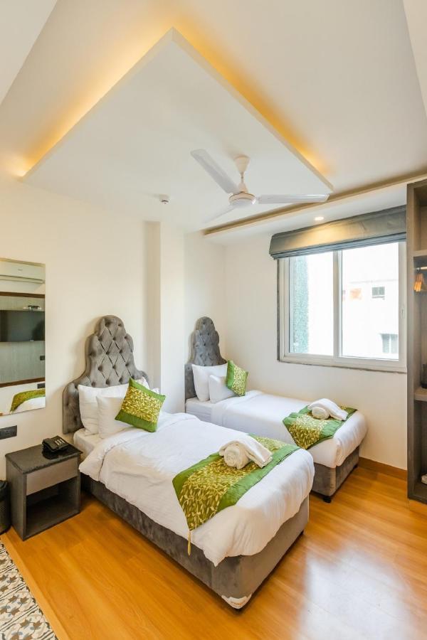 Mayur By Roomsinc Delhi นิวเดลี ภายนอก รูปภาพ